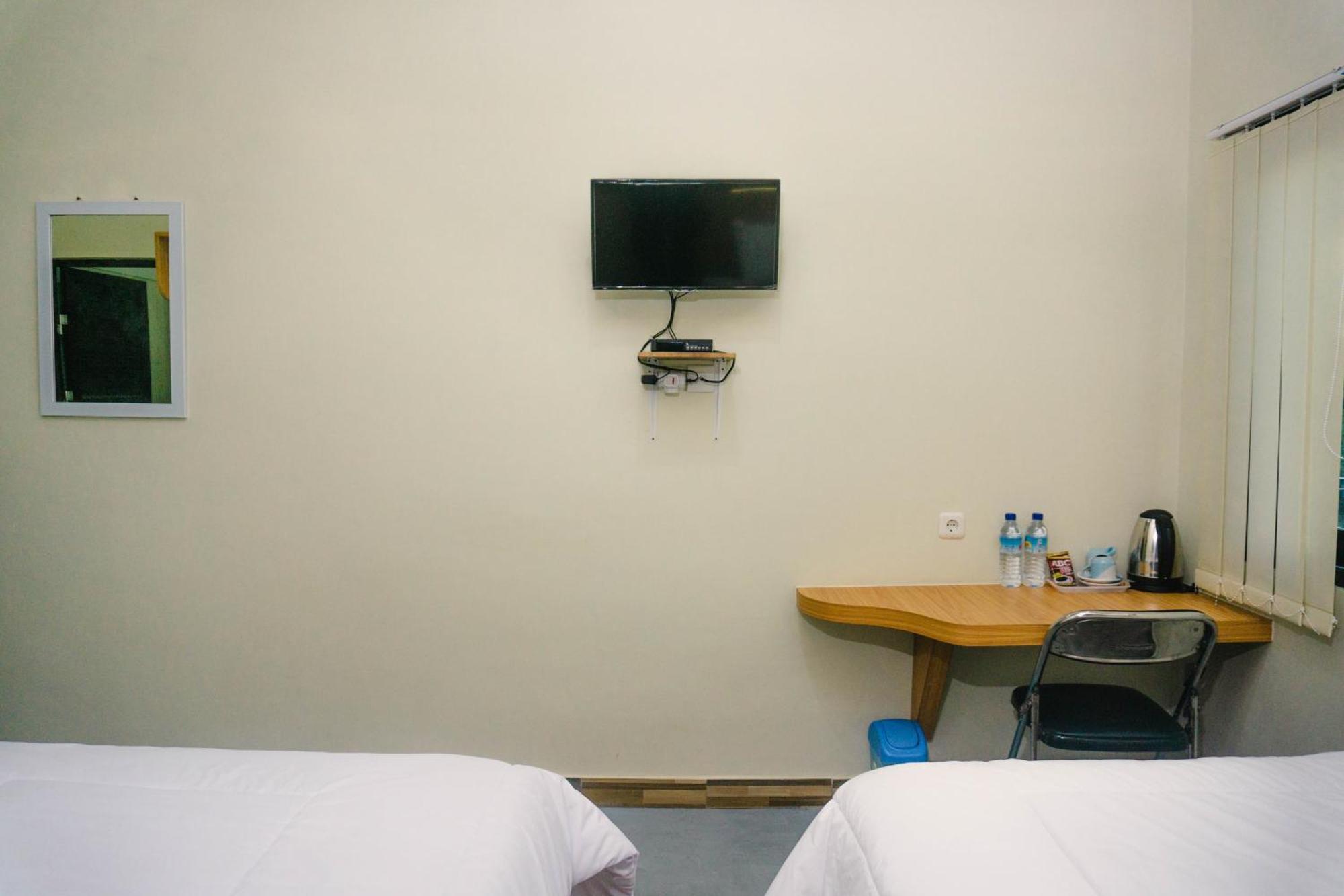 Sumbawa Grand Khalifah Guesthouse מראה חיצוני תמונה