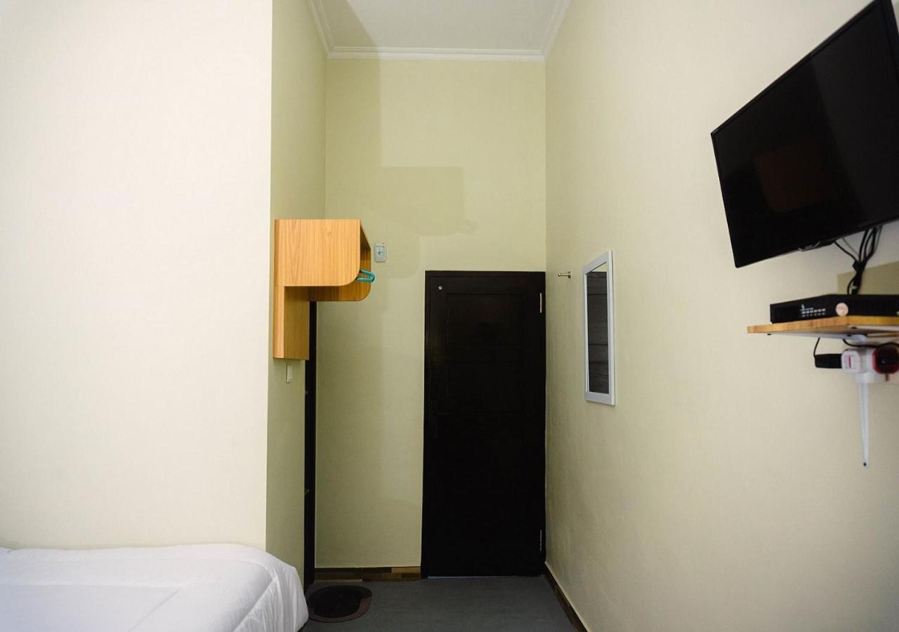 Sumbawa Grand Khalifah Guesthouse מראה חיצוני תמונה