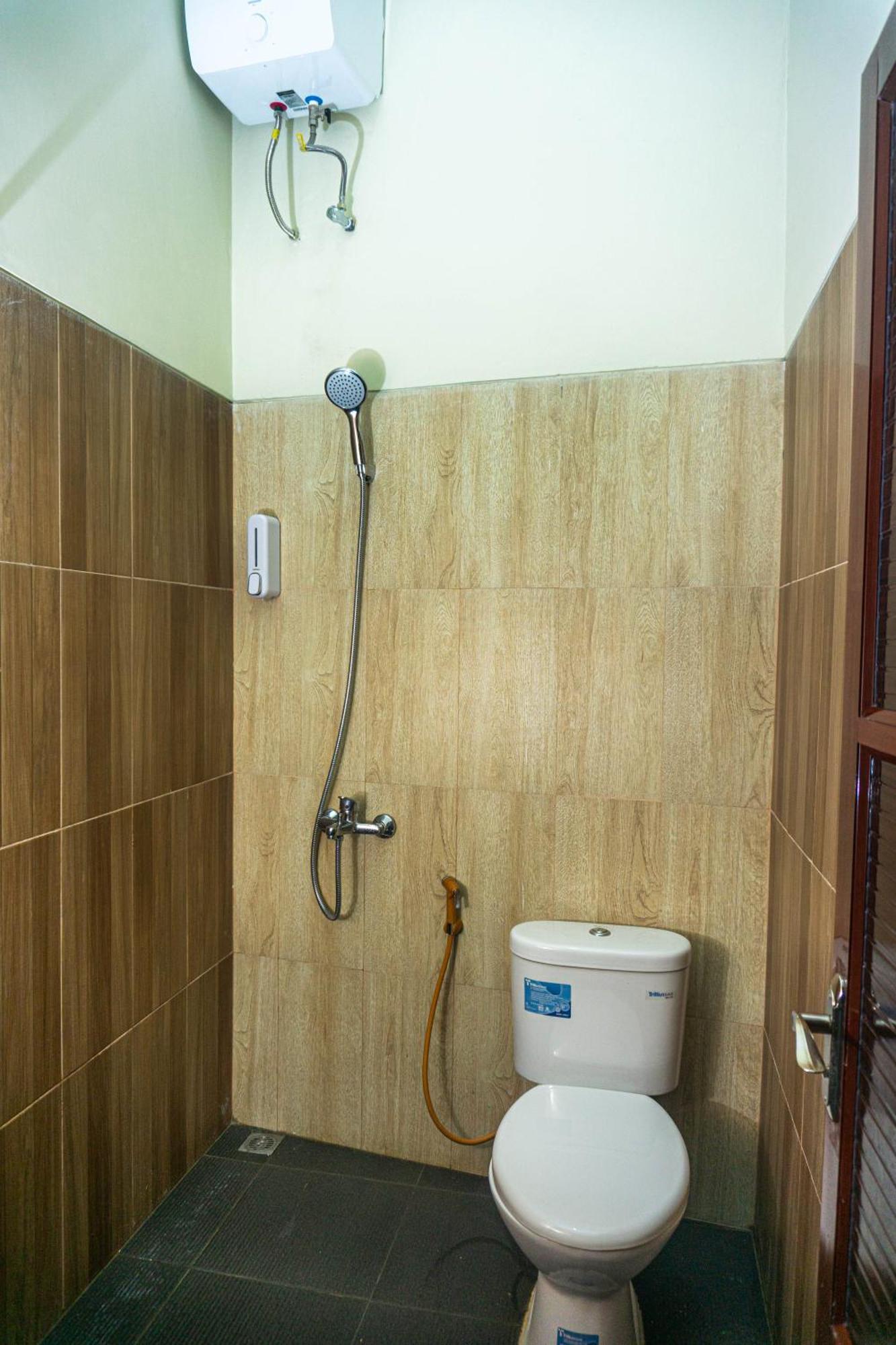 Sumbawa Grand Khalifah Guesthouse מראה חיצוני תמונה