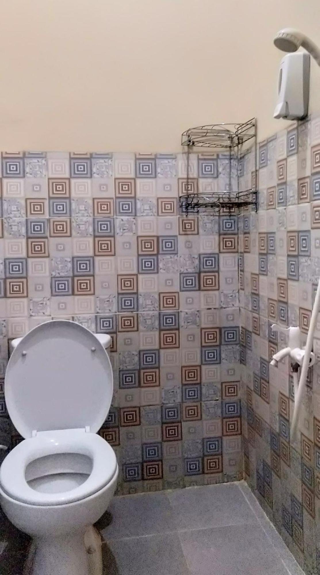 Sumbawa Grand Khalifah Guesthouse מראה חיצוני תמונה