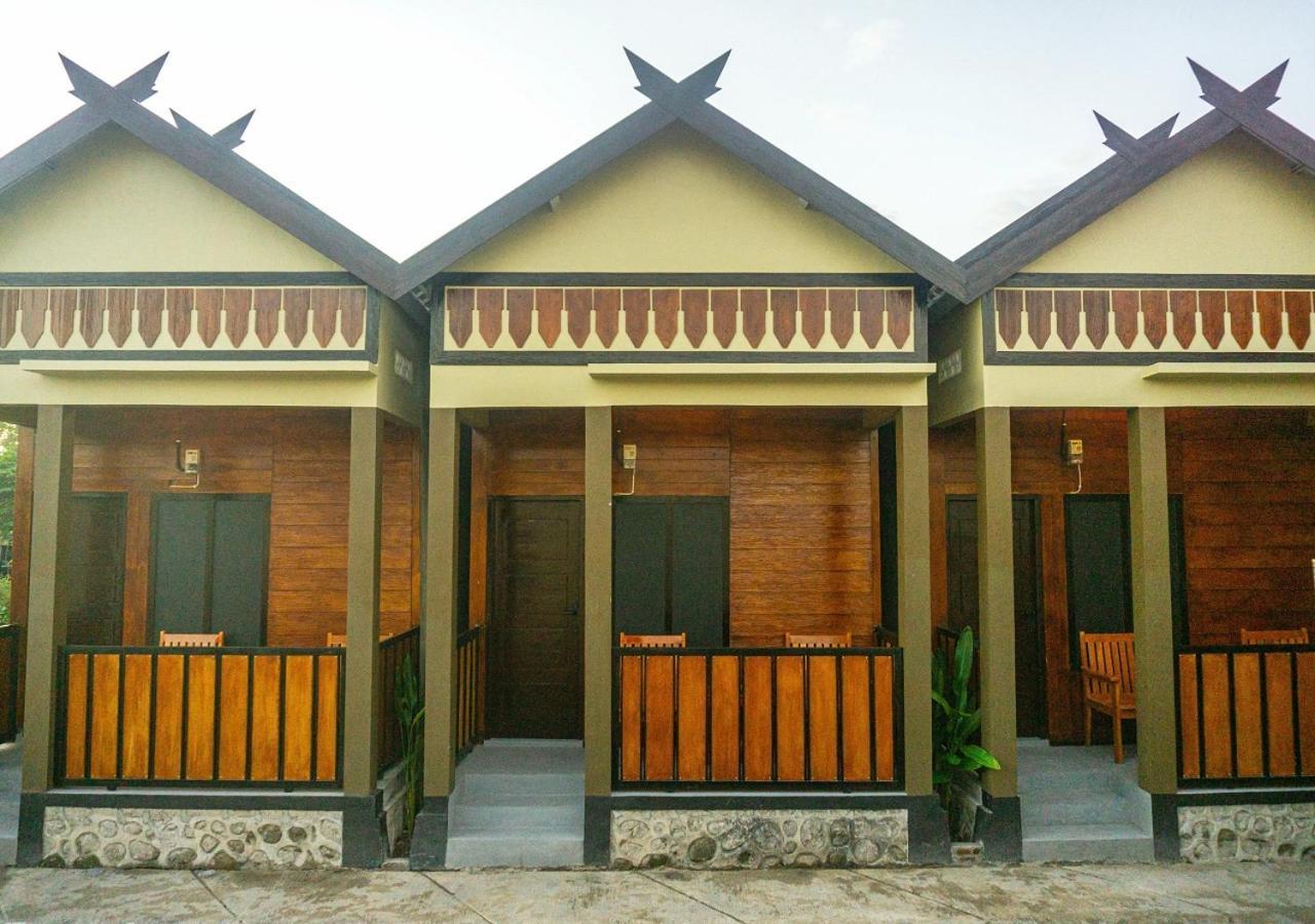 Sumbawa Grand Khalifah Guesthouse מראה חיצוני תמונה