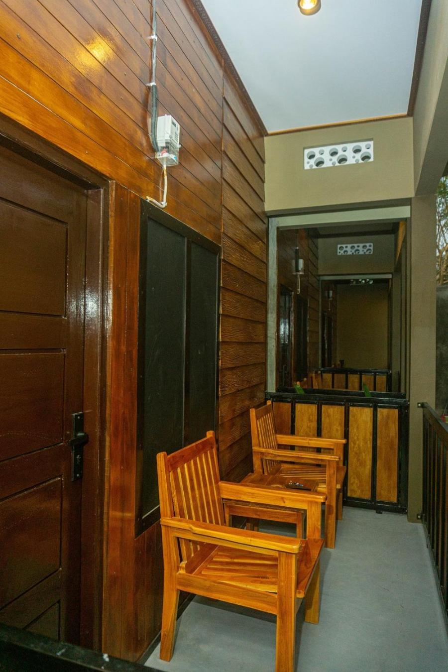 Sumbawa Grand Khalifah Guesthouse מראה חיצוני תמונה