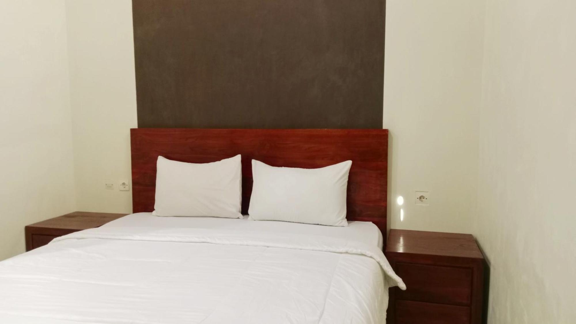 Sumbawa Grand Khalifah Guesthouse מראה חיצוני תמונה