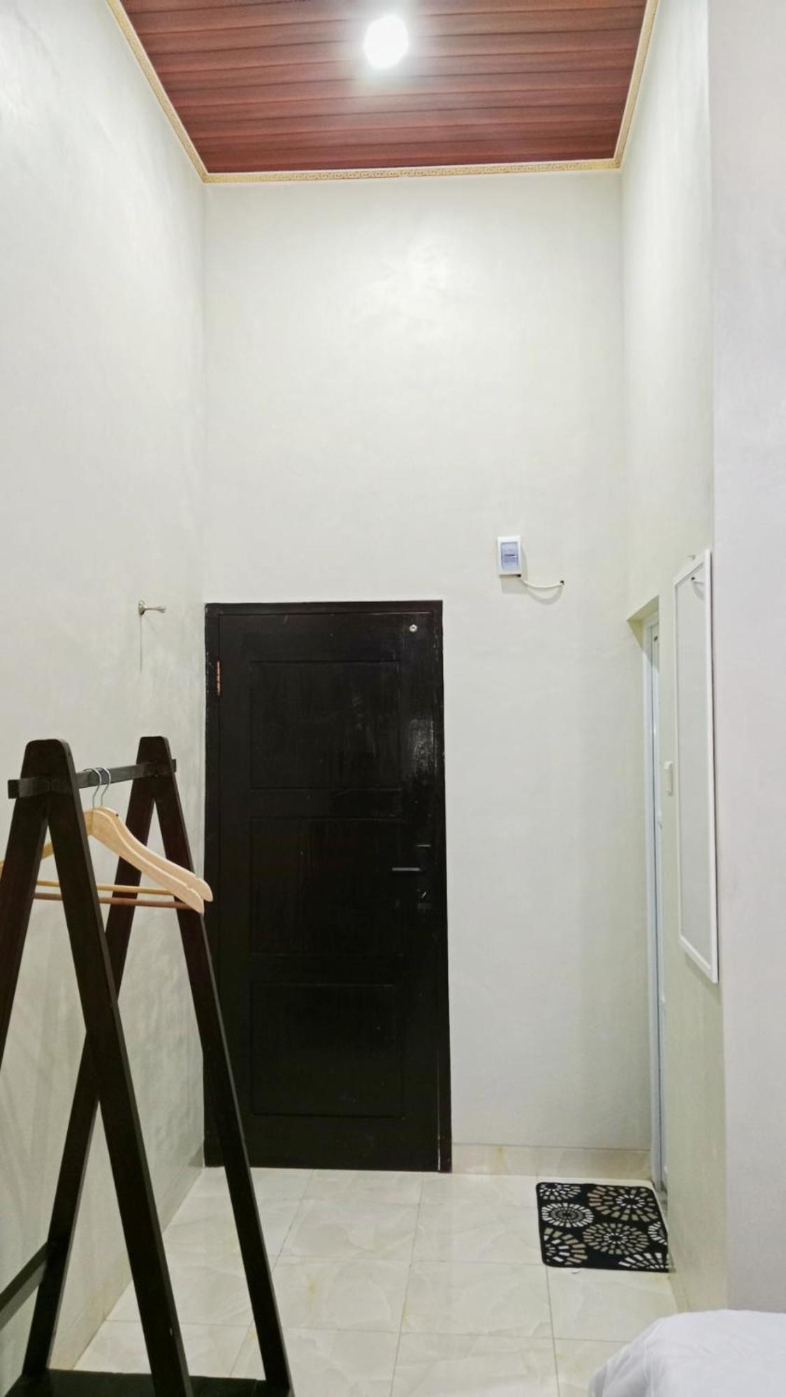 Sumbawa Grand Khalifah Guesthouse מראה חיצוני תמונה