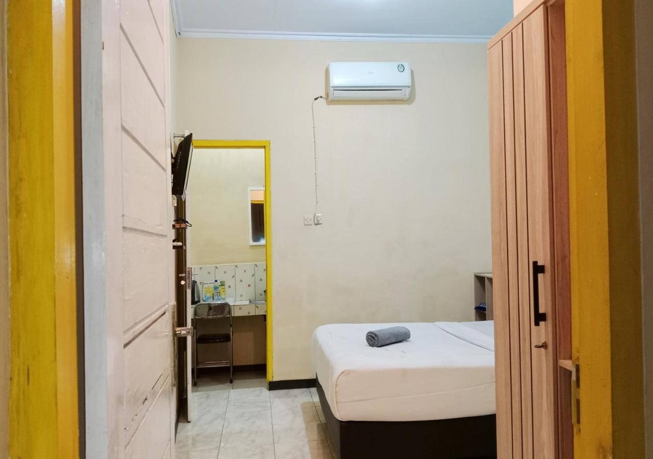 Sumbawa Grand Khalifah Guesthouse מראה חיצוני תמונה
